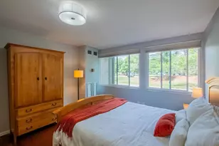 250 Hammond Pond Pkwy, Newton, MA 02467 - Photo 23