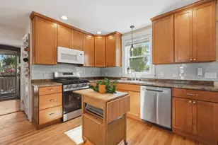 22 Merrill Rd, Worcester, MA 01606 - Photo 9