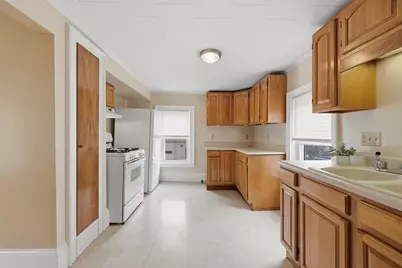 28 School #2, Leominster, MA 01453 - Photo 5