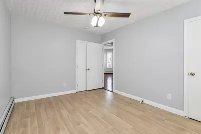 73 Pleasant St, Lowell, MA 01852 - Photo 25