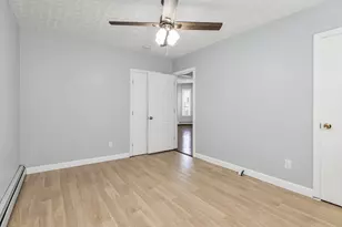 73 Pleasant St, Lowell, MA 01852 - Photo 25