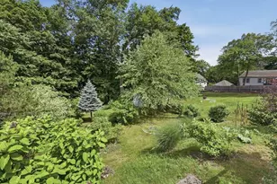346 Oak St, Clinton, MA 01510 - Photo 21