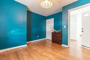 14 Pleasant St, Franklin, MA 02038 - Photo 11