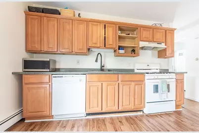 14 Pleasant St #C, Franklin, MA 02038 - Photo 7