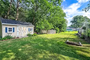 19 Hawthorne Rd, Ashland, MA 01721 - Photo 37