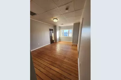 920 Pine St #3W, Fall River, MA 02720 - Photo 9