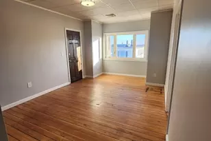 920 Pine St, Fall River, MA 02720 - Photo 9