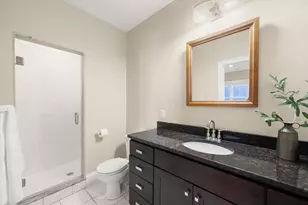 360 W 2nd St, Boston, MA 02127 - Photo 25