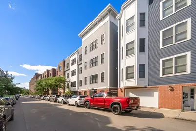 360 W 2nd St #19, Boston, MA 02127 - Photo 3