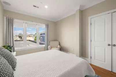 360 W 2nd St #19, Boston, MA 02127 - Photo 17