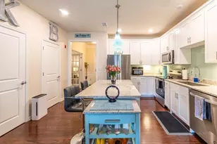 230 Martins Lndg, North Reading, MA 01864 - Photo 3