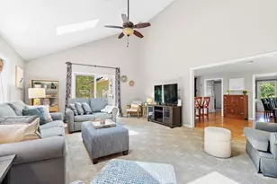 21 Bridie Ln, Norfolk, MA 02056 - Photo 9