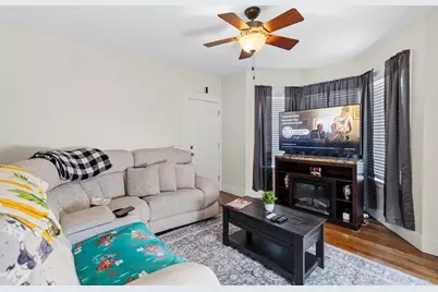 27 Juniper St, New Bedford, MA 02740 - Photo 19
