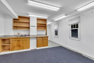 9 Russell Rd, Huntington, MA 01050 - Photo 11