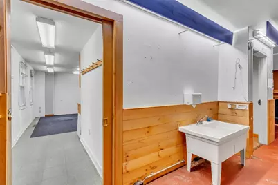 9 Russell Rd, Huntington, MA 01050 - Photo 13