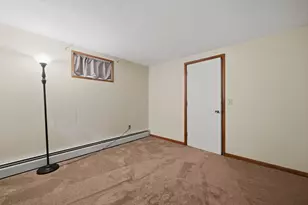 610 Bullard St, Holden, MA 01520 - Photo 29