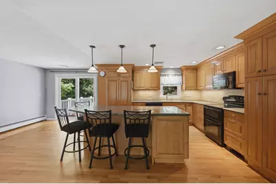 610 Bullard Street, Holden, MA 01520 - Photo 7