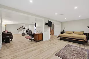 13 Davenport Ln, Hopkinton, MA 01748 - Photo 39