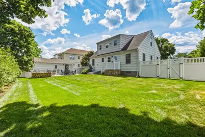 52 Russell St, North Andover, MA 01845 - Photo 33