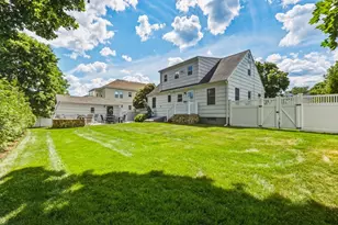 52 Russell St, North Andover, MA 01845 - Photo 33