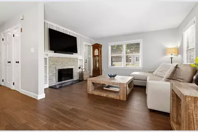 52 Russell St, North Andover, MA 01845 - Photo 3