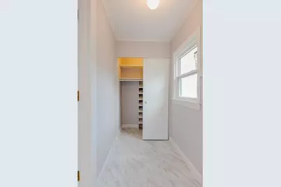 20 Chester St #1, Watertown, MA 02472 - Photo 9