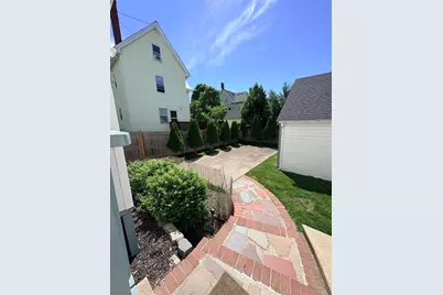 20 Chester St #1, Watertown, MA 02472 - Photo 5
