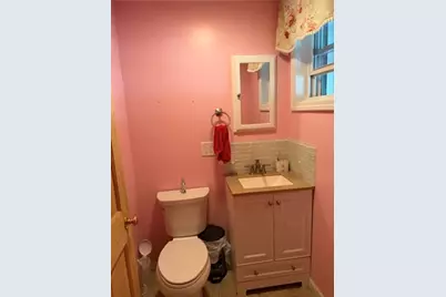 15 Academy Avenue, Haverhill, MA 01835 - Photo 5
