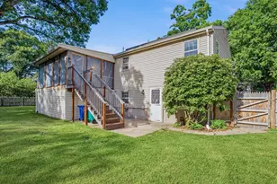 44 Tomlinson Rd, Attleboro, MA 02703 - Photo 33
