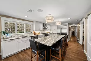 23 Albert St, Waltham, MA 02453 - Photo 3