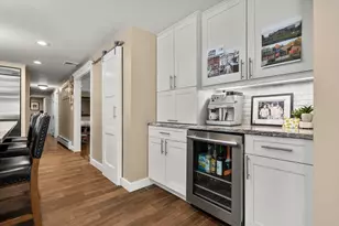 23 Albert St, Waltham, MA 02453 - Photo 9