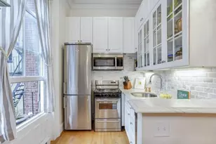 376 Marlborough St, Boston, MA 02115 - Photo 3