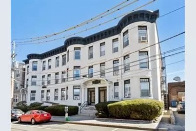 17 Green St #4, Brookline, MA 02446 - Photo 1