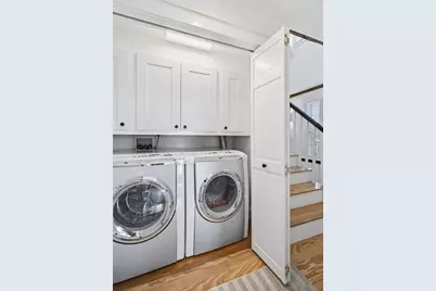 33 Franklin St, Marblehead, MA 01945 - Photo 23