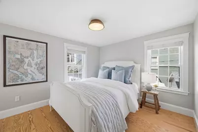 33 Franklin St, Marblehead, MA 01945 - Photo 25