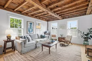33 Franklin St, Marblehead, MA 01945 - Photo 9