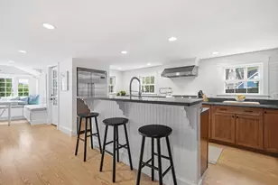33 Franklin St, Marblehead, MA 01945 - Photo 15