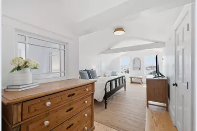 33 Franklin St, Marblehead, MA 01945 - Photo 29