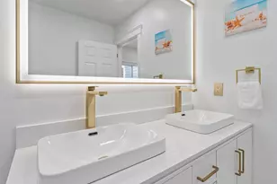 73 Martin St, Essex, MA 01929 - Photo 11