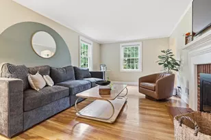 377 Pearl St, Reading, MA 01867 - Photo 3
