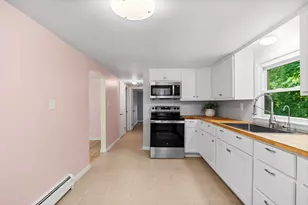 140 Highland Ave, Russell, MA 01071 - Photo 5