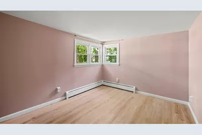 140 Highland Ave, Russell, MA 01071 - Photo 11