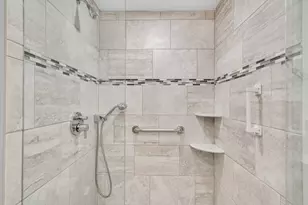 15 Spinney St, Boston, MA 02132 - Photo 19