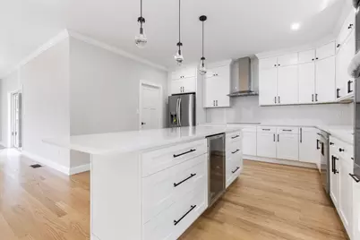 53 Louis St, Holliston, MA 01746 - Photo 7
