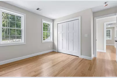 53 Louis St, Holliston, MA 01746 - Photo 15