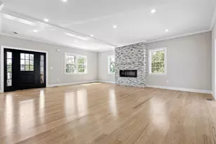 53 Louis St, Holliston, MA 01746 - Photo 5