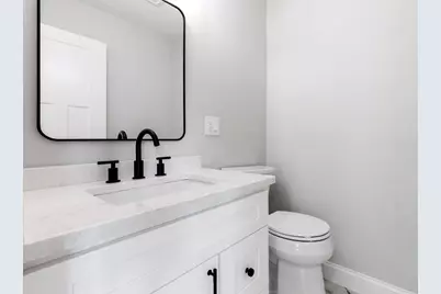 53 Louis St, Holliston, MA 01746 - Photo 9