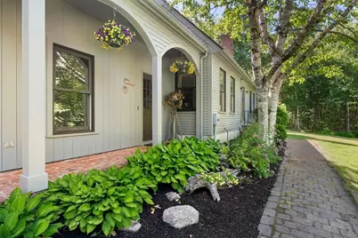 130 Mixter Rd, Holden, MA 01520 - Photo 3