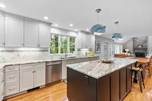 24 Thestland Dr, Shrewsbury, MA 01545 - Photo 5