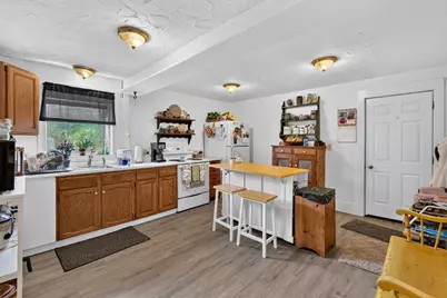 26 Humphrey Pl, Athol, MA 01331 - Photo 3